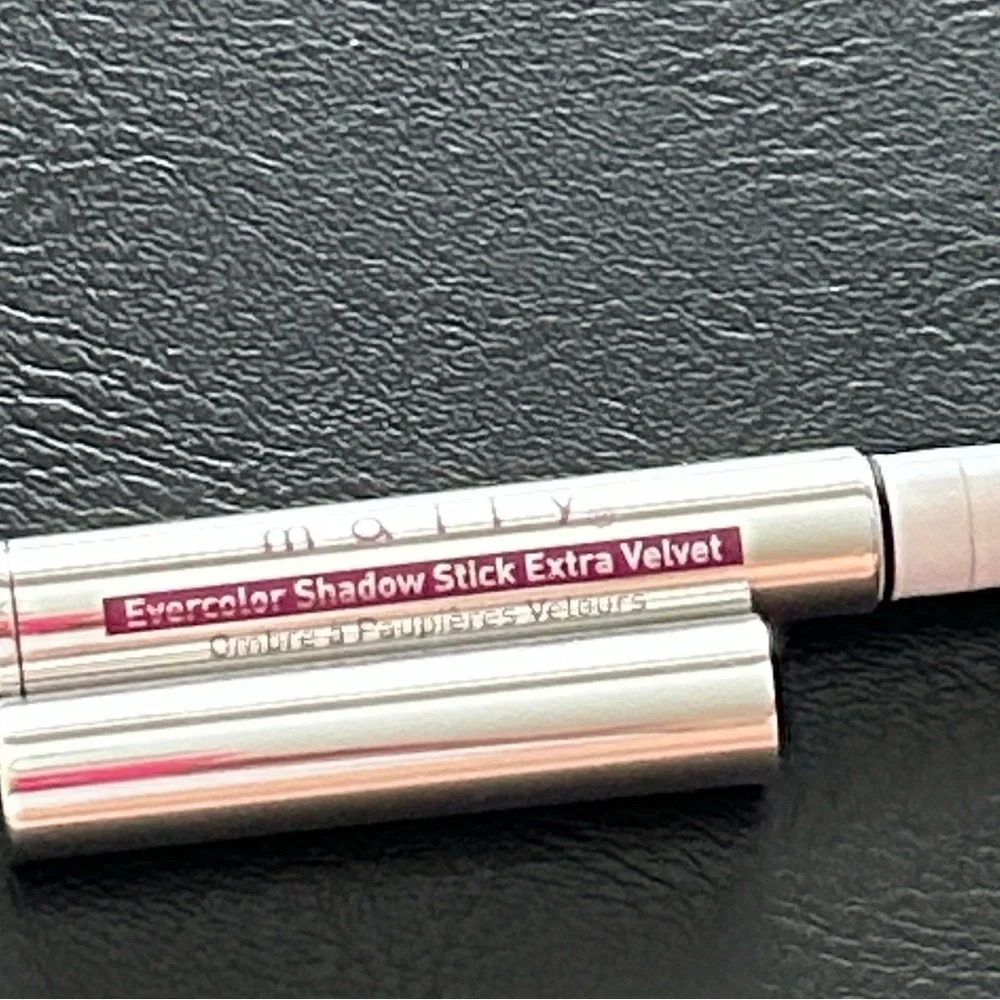 Mally Beauty Evercolor Eyeshadow Stick (IVORY) - Matte -  BRAND NEW
